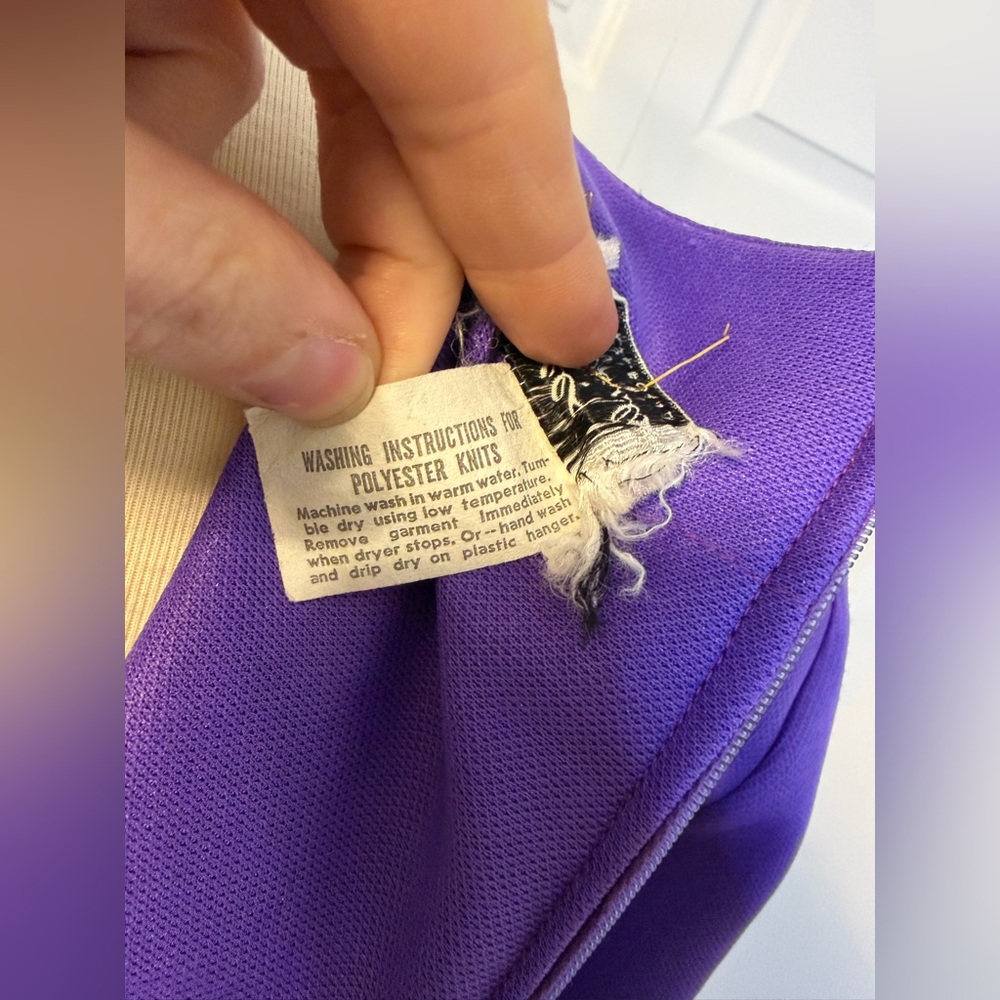 70’s Long Sleeve Poly Purple Dress - Picture 8 of 8